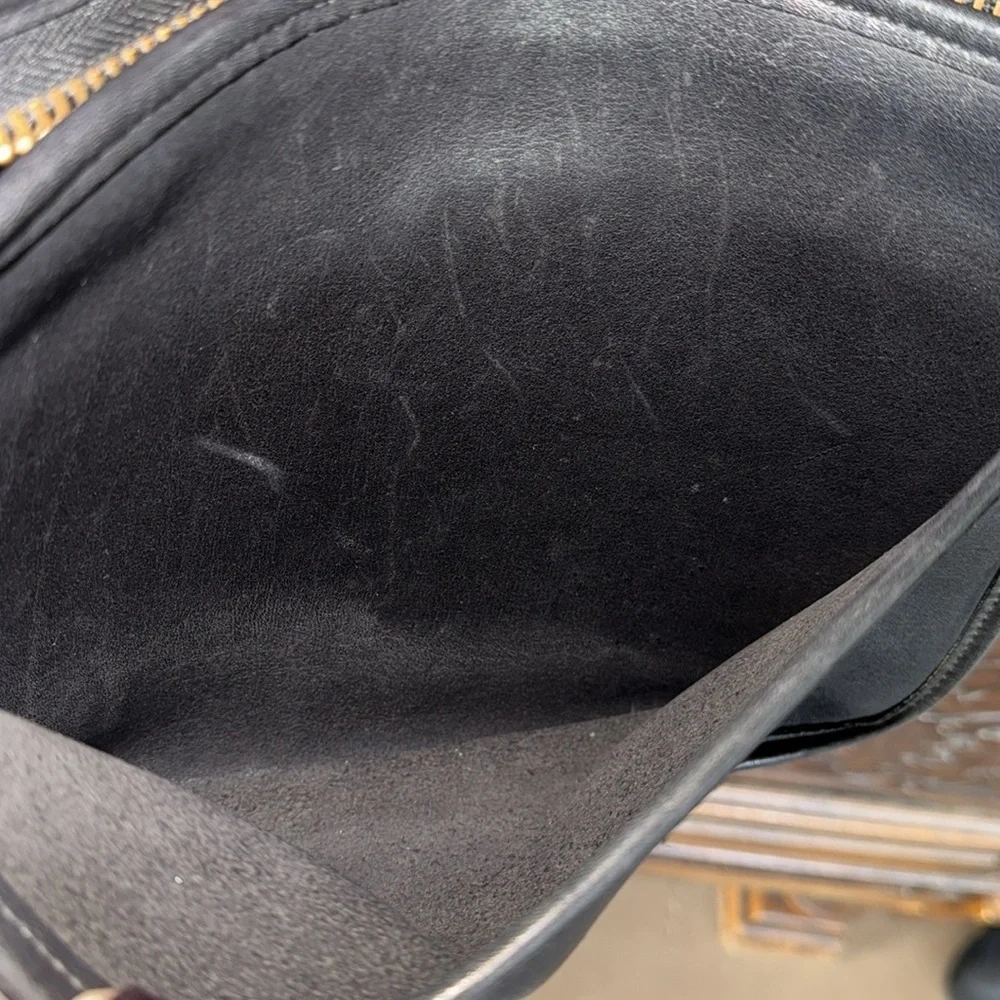 COACH purse Leather and Brass Flap Top Shoulder Bag vintage 1990s Patricia - Picture 3 of 10